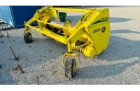 John Deere 630B