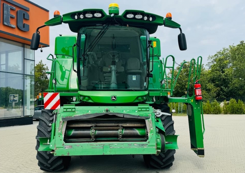 John Deere T670i HillMaster + 630R