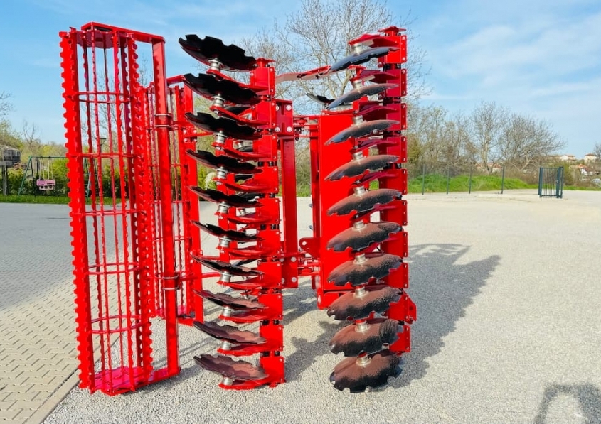 Compact Disc Harrow