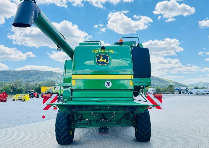 John Deere T670i HillMaster + 630R